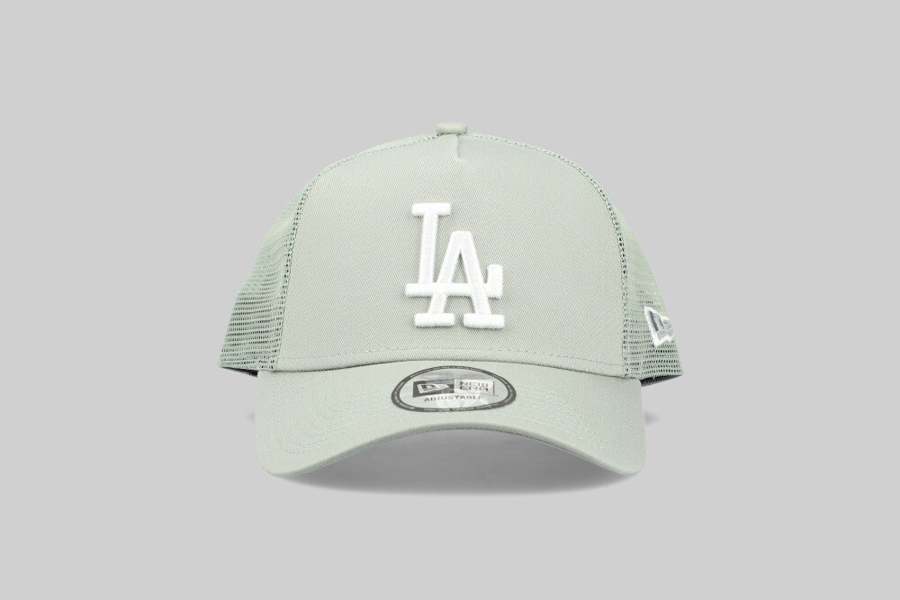 Los Angeles Dodgers MLB League Essentials 9Forty Af Trucker Snapback Cap