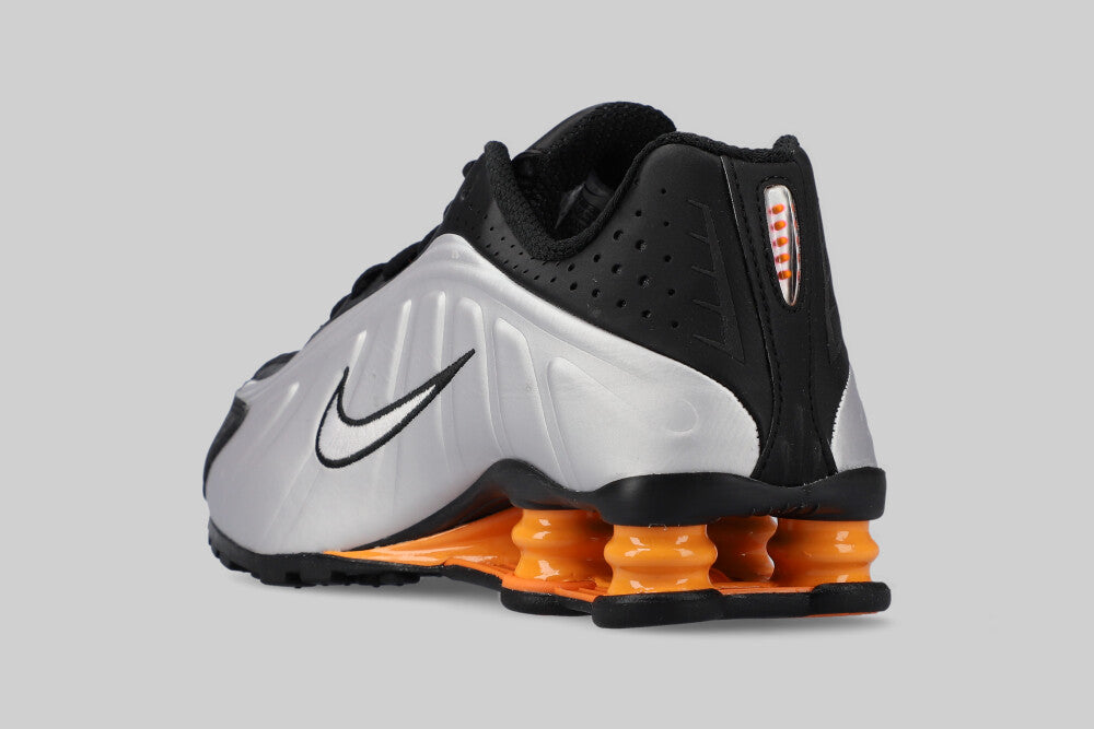 Nike Shox R4 'Bright Mandarin'