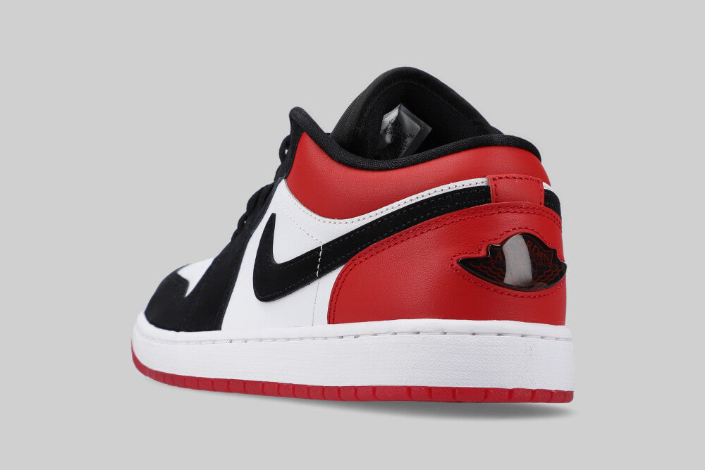Air Jordan 1 Low SE 'Black Toe'