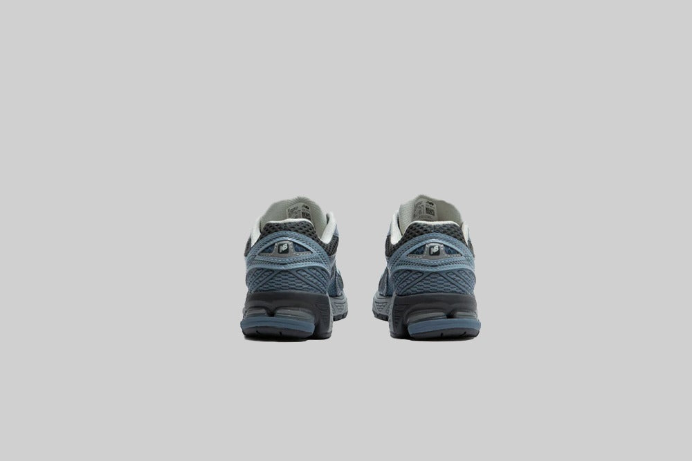 New Balance 860 'Artic Grey'