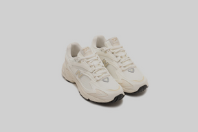 New Balance 725 'Sea Salt'